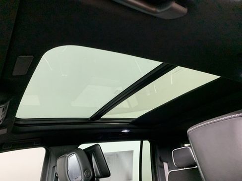 Used 2025 GMC Yukon XL AT4 Ultimate image 31