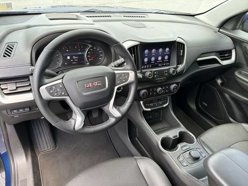 Used 2023 GMC Terrain SLT w/ Infotainment Package II FWD image 25