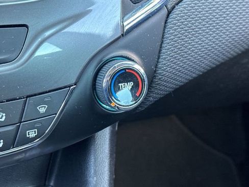 Used 2016 Chevrolet Cruze LT image 29