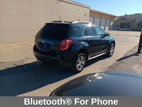 Used 2017 Chevrolet Equinox LT w/ Convenience Package image 4