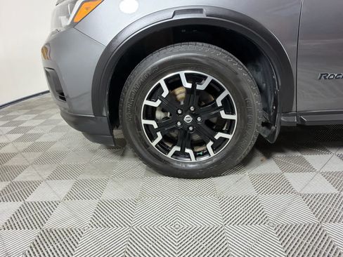 Used 2020 Nissan Pathfinder SL FWD image 10