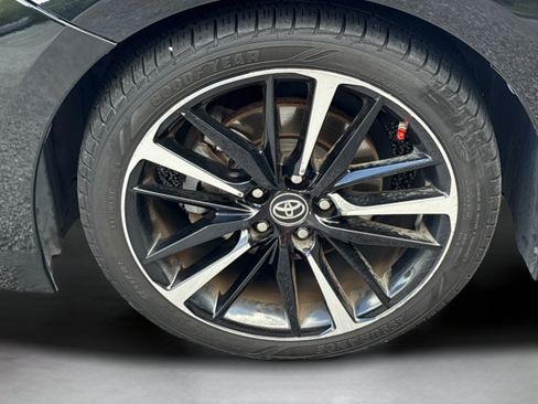 Used 2019 Toyota Camry XSE w/ Accessory Appearance Package FWD image 27