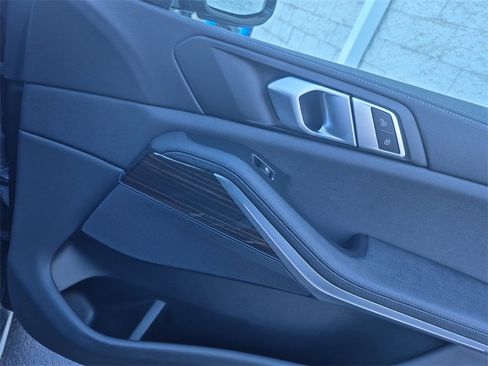 Used 2021 BMW X5 xDrive40i image 22