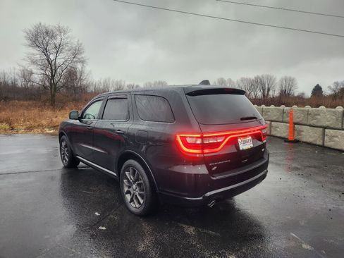 Used 2018 Dodge Durango R/T image 4