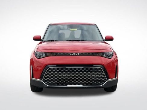 Used 2023 Kia Soul EX image 30