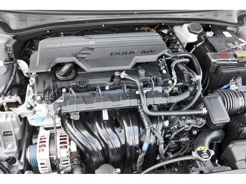 Certified 2026 Hyundai Elantra Sport w/ Cargo Package FWD image 34