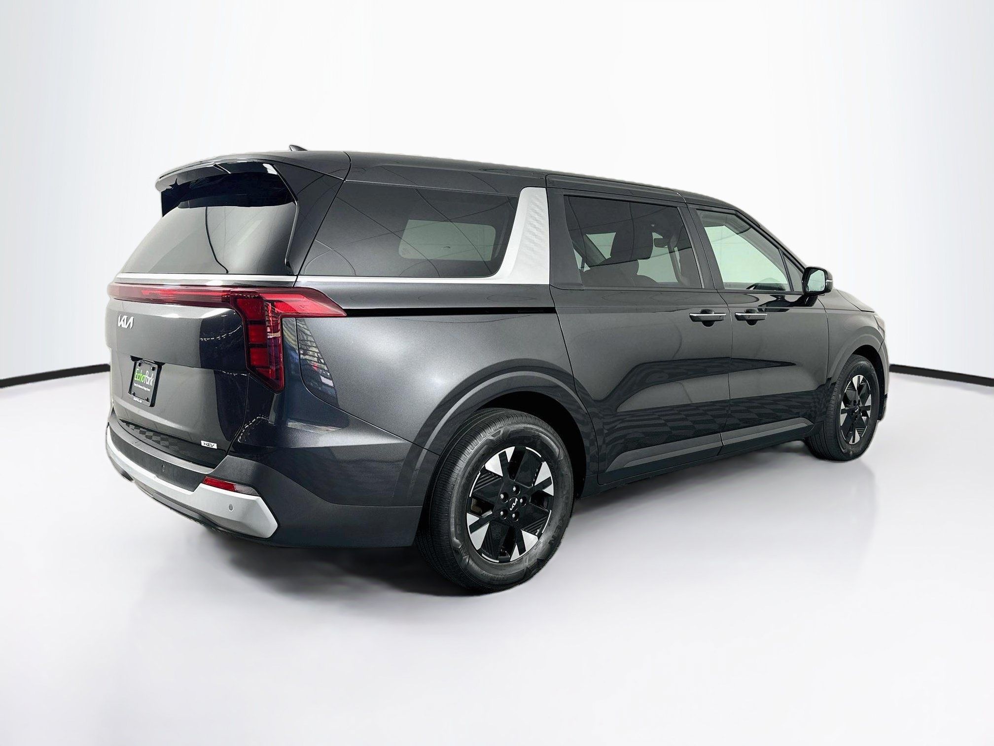 Used 2026 Kia Carnival LXS FWD image 9