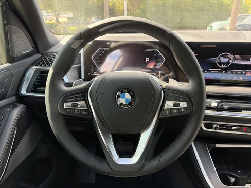 Used 2026 BMW X5 xDrive40i AWD/4WD image 14