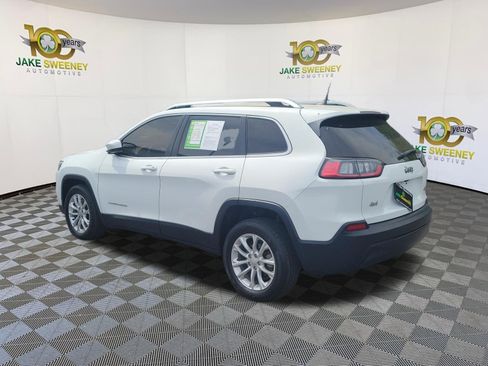 Used 2019 Jeep Cherokee Latitude w/ Popular Appearance Group FWD image 4