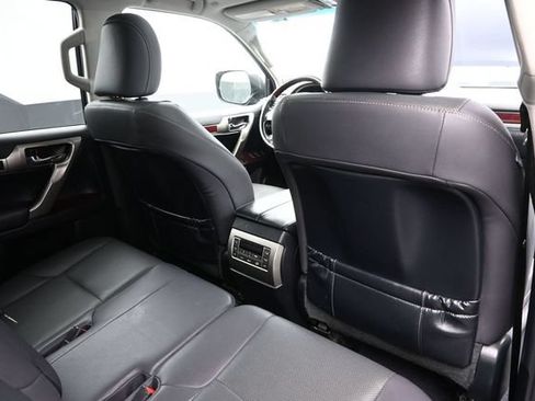 Used 2019 Lexus GX 460 Premium AWD/4WD image 13