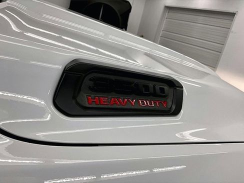 Used 2024 RAM 3500 Tradesman image 32