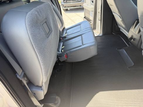 Used 2014 Ford F150 XLT w/ Equipment Group 302A Luxury AWD/4WD image 31