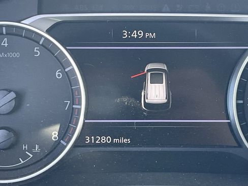 Used 2024 Nissan Pathfinder S image 7