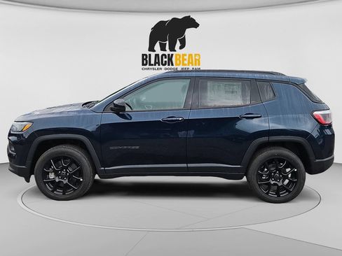 New 2026 Jeep Compass Latitude AWD/4WD image 6