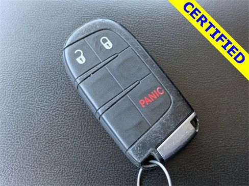 Used 2020 Dodge Journey SE w/ SE Popular Equipment Group image 24