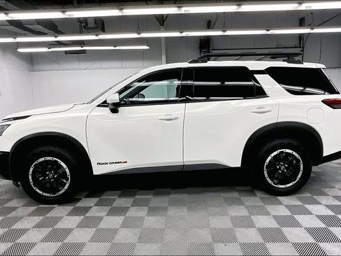 Used 2023 Nissan Pathfinder Rock Creek AWD/4WD image 14