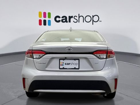 Used 2020 Toyota Corolla LE image 4