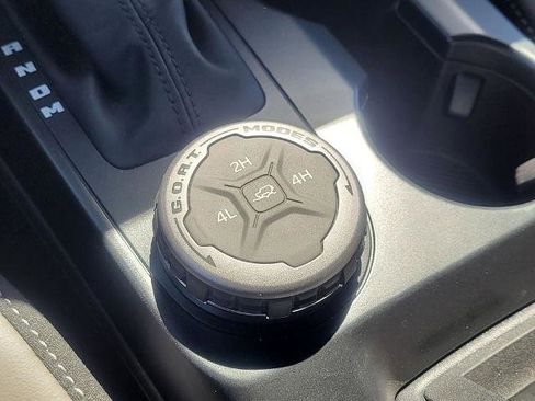 New 2025 Ford Bronco Outer Banks image 25