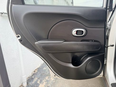 Used 2018 Kia Soul w/ Convenience Package image 23