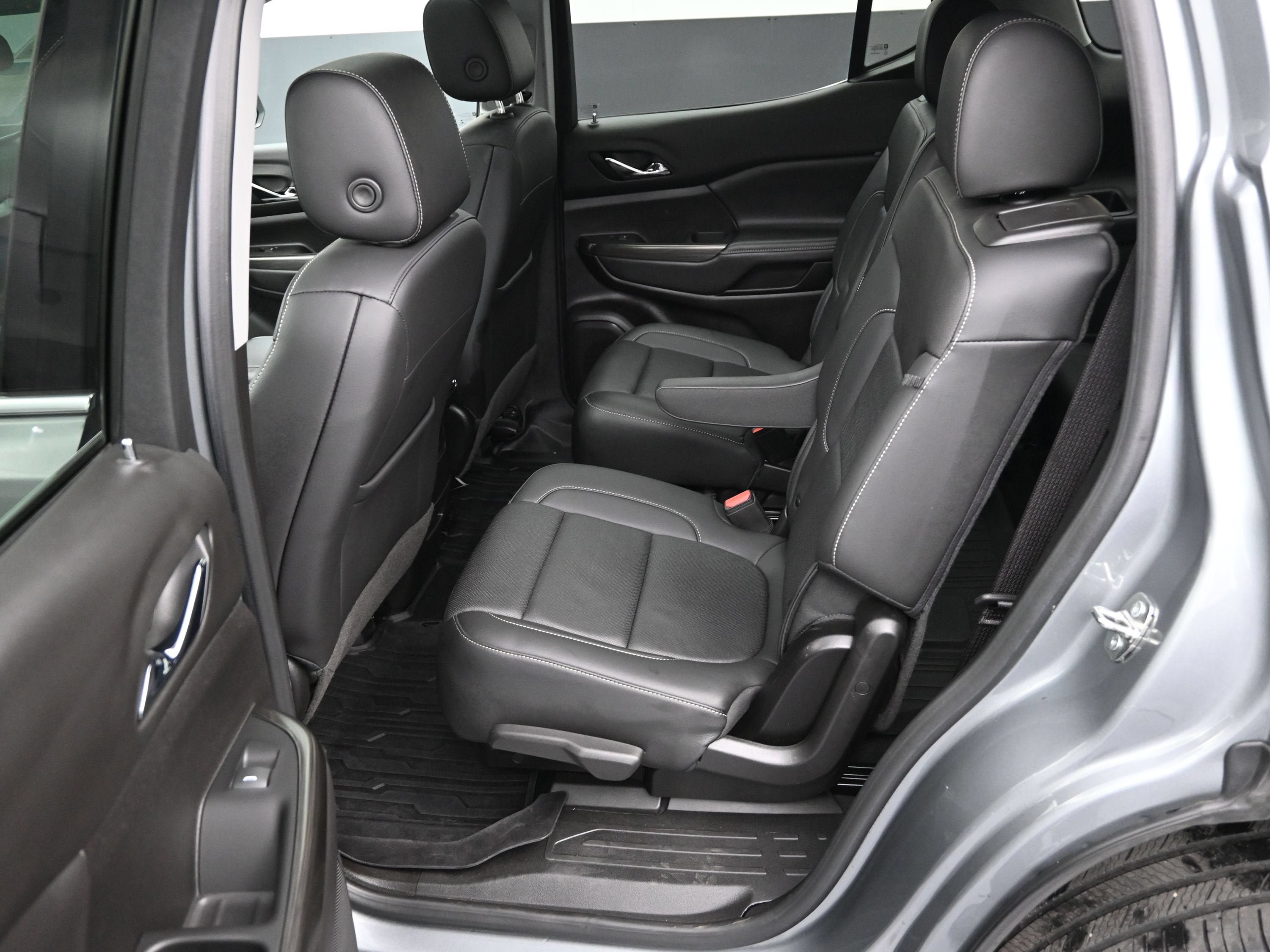 Certified 2023 GMC Acadia SLT w/ Technology Package AWD/4WD image 30