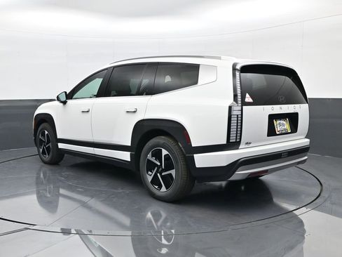 New 2026 Hyundai Ioniq 9 S image 7