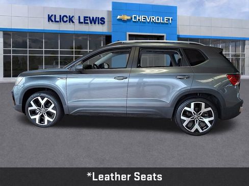 Used 2022 Volkswagen Taos SEL AWD/4WD image 4