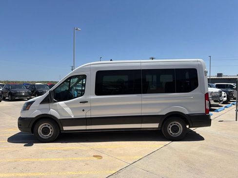 Used 2023 Ford Transit 350 XL RWD image 4