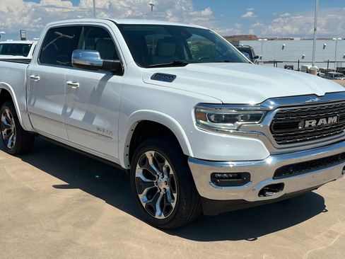 Used 2022 RAM 1500 Limited AWD/4WD image 7