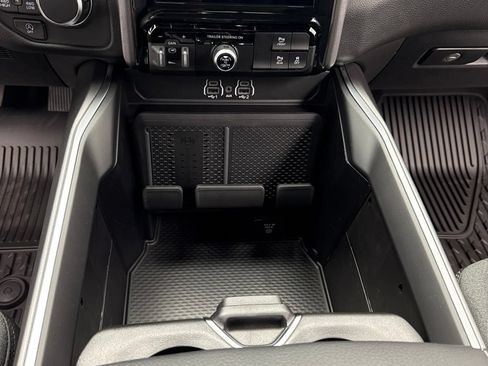 New 2026 RAM 1500 Big Horn AWD/4WD image 20