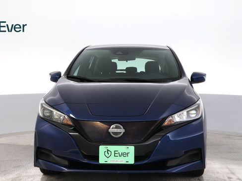 Used 2025 Nissan Leaf S FWD image 12