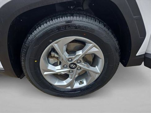 Used 2024 Hyundai Tucson SEL FWD image 19