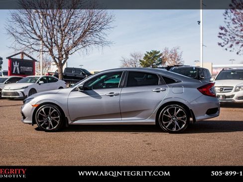 Used 2020 Honda Civic Sport image 4