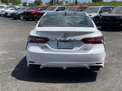 Used 2022 Toyota Camry XSE w/ Navigation Package image 5