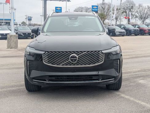 Used 2025 Volvo XC90 B6 Plus image 8