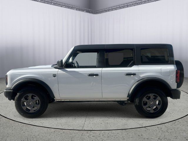 Used 2025 Ford Bronco Big Bend AWD/4WD image 3