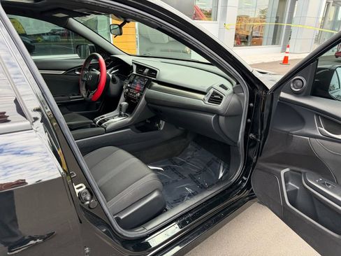 Used 2019 Honda Civic EX image 29