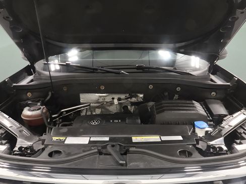 Used 2021 Volkswagen Atlas Cross Sport SEL AWD/4WD image 24