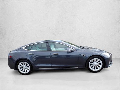 Used 2018 Tesla Model S 75D AWD/4WD image 5