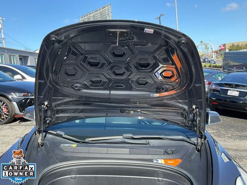 Used 2018 Tesla Model 3 Long Range image 12