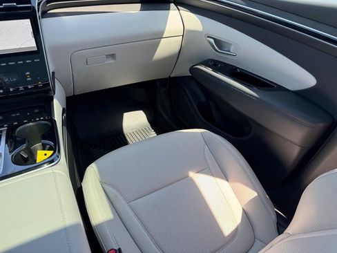 Used 2024 Hyundai Tucson Limited AWD/4WD image 19