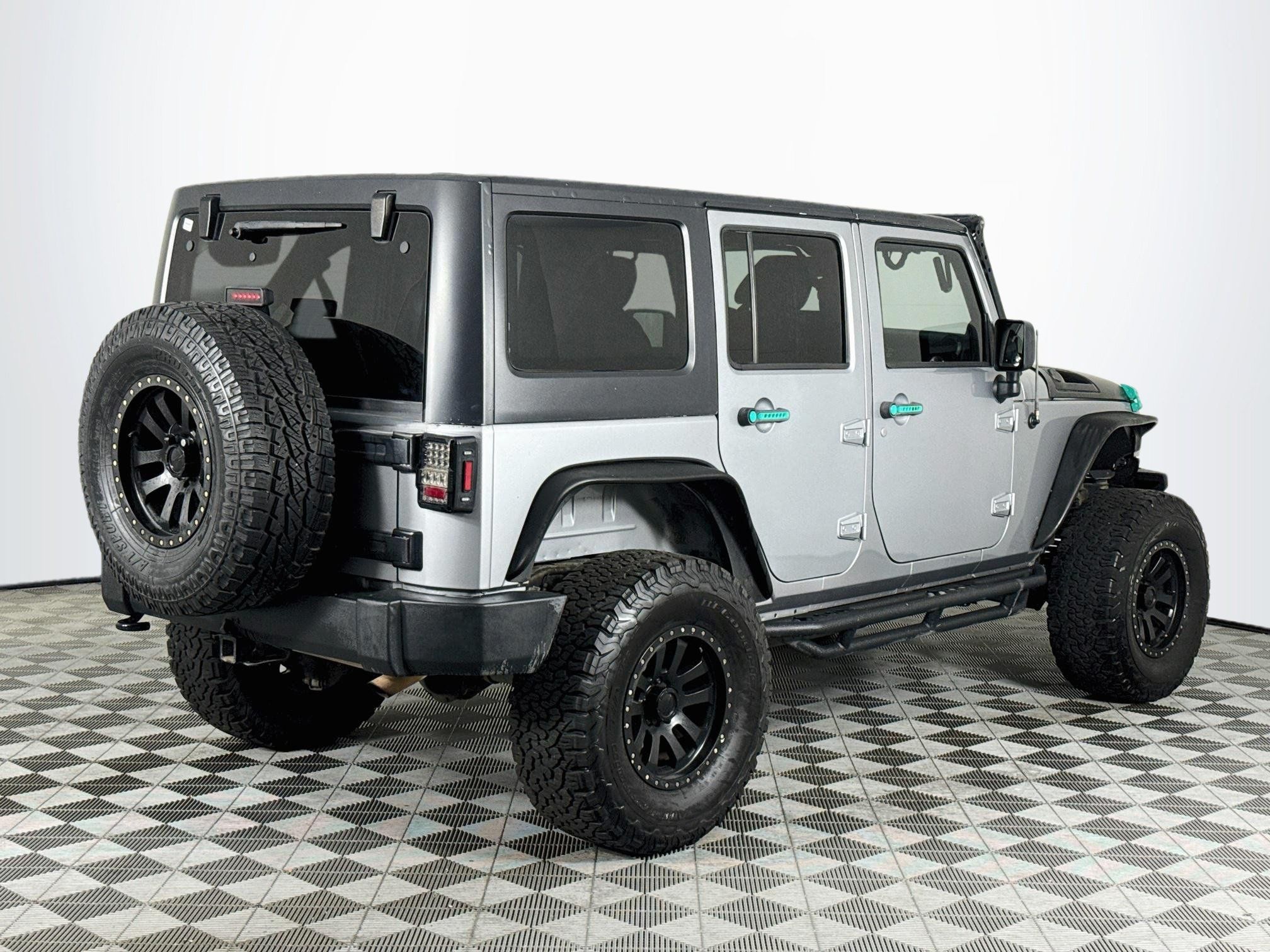 Used 2014 Jeep Wrangler Unlimited Sport w/ Quick Order Package 24S AWD/4WD image 8
