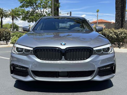 Used 2019 BMW 540i w/ M Sport Package image 95