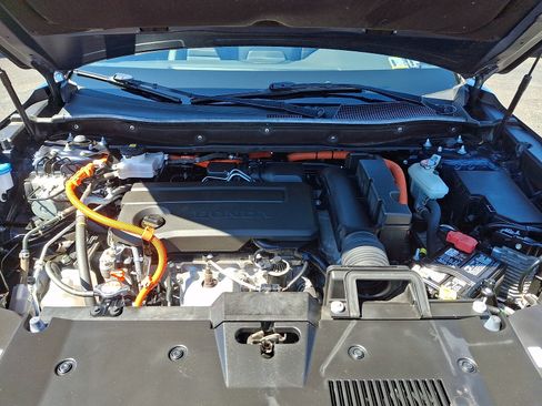 Used 2024 Honda CR-V Sport Touring image 29
