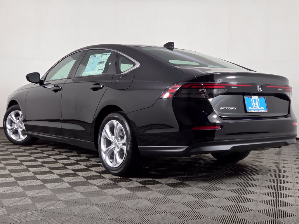 New 2026 Honda Accord LX image 8
