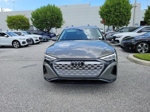 Used 2024 Audi Q8 e-tron Premium AWD/4WD image 2
