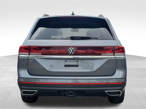 Used 2025 Volkswagen Atlas SE FWD image 5