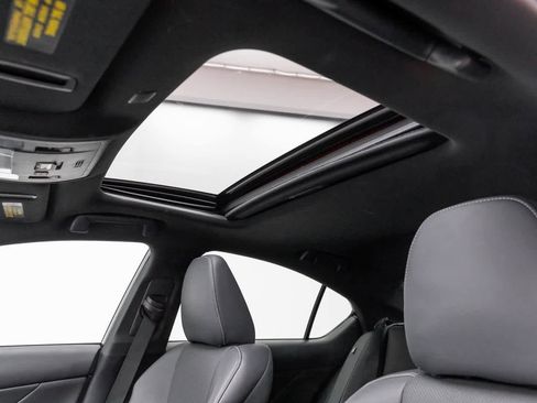 Used 2021 Lexus IS 350 F Sport w/ Dynamic Handling Package image 63