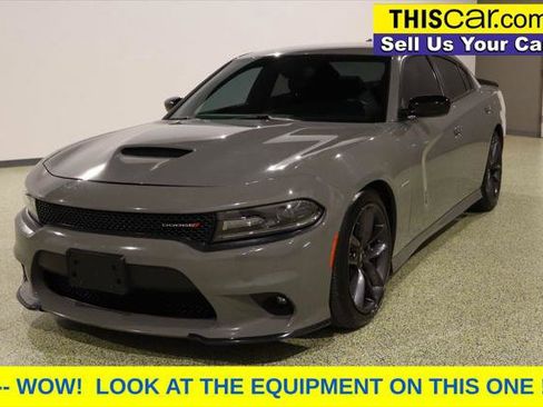 Used 2019 Dodge Charger R/T w/ Plus Group image 3