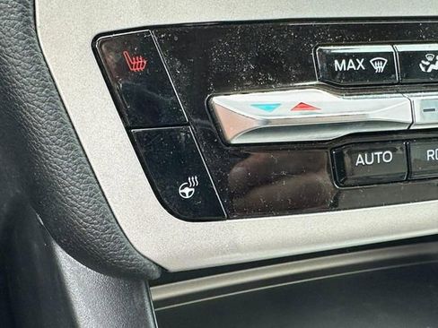 Used 2023 Ford Explorer XLT w/ Equipment Group 202A image 24