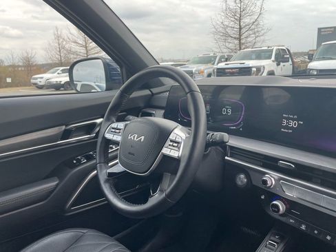 Used 2025 Kia Telluride EX X-Line image 30
